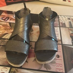 EILEEN FISHER Sport Platform Leather sandal